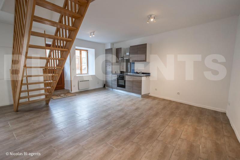 Maison - 75 m² - 5 pièces