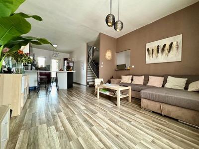 Maison de ville - 138 m² - 5 pièces