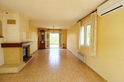 Maison - 90 m² - 3 pièces