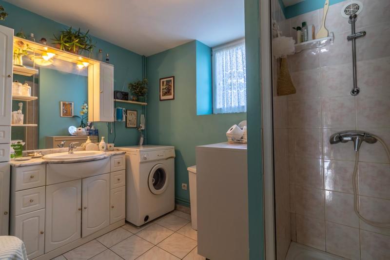 Maison - 161 m² - 8 pièces