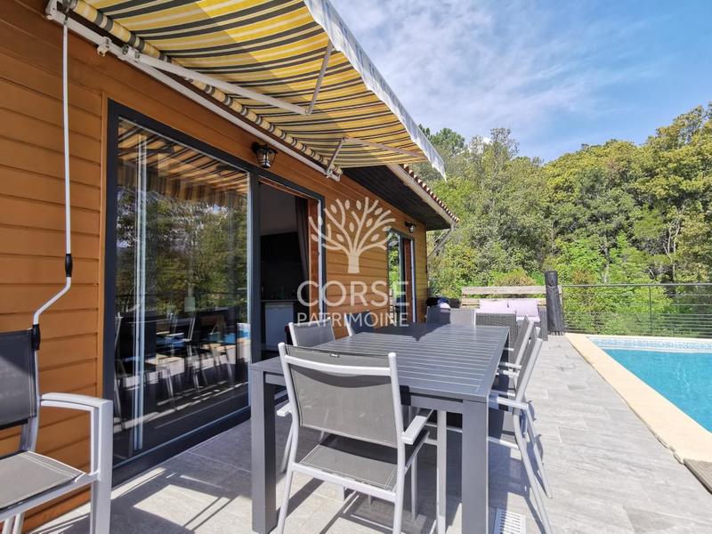 Maison - 62 m² - 4 pièces