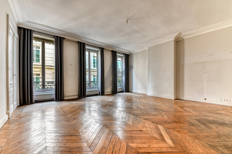 Appartement - 120 m² - 3 pièces
