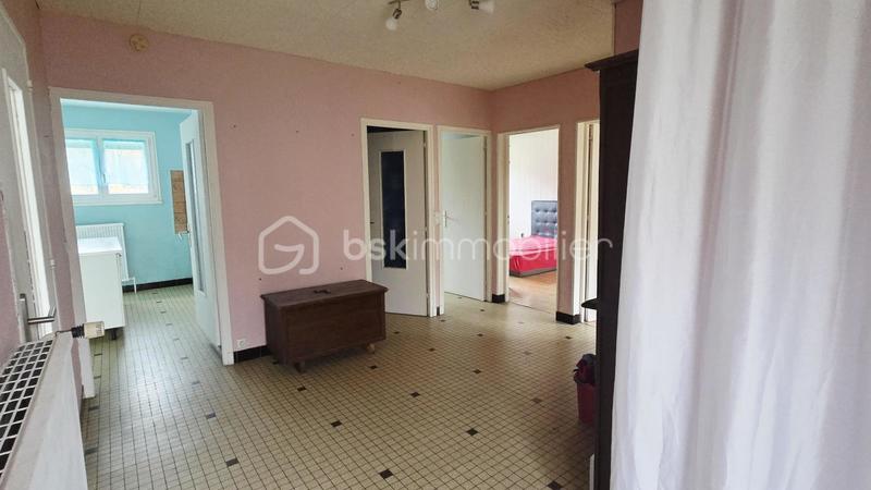 Maison traditionnelle - 91 m² - 5 pièces