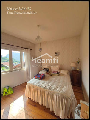 Maison - 81 m² - 5 pièces