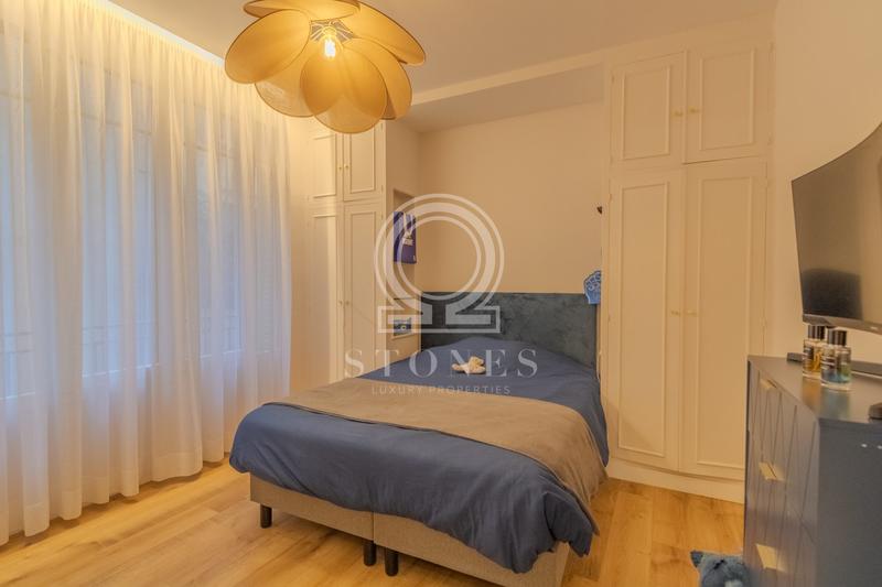 Appartement - 84 m² - 4 pièces