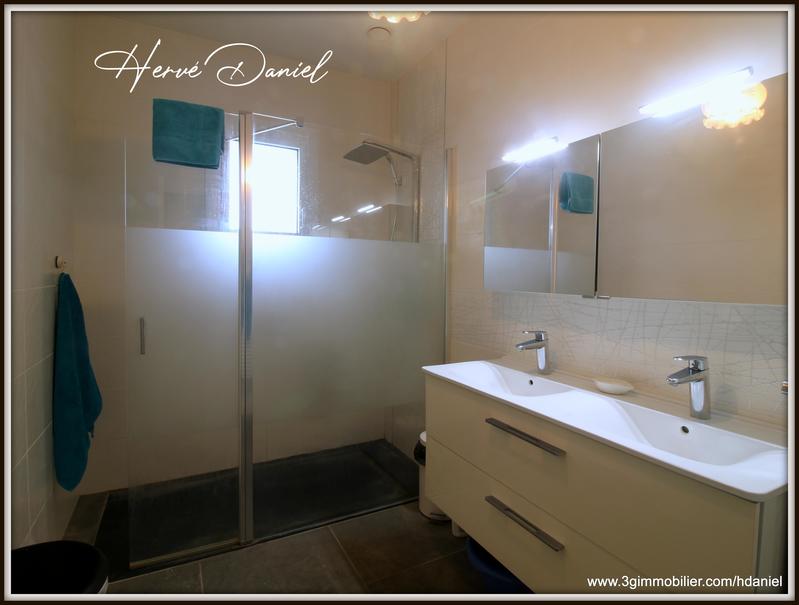 Maison en pierre - 181 m² - 7 pièces