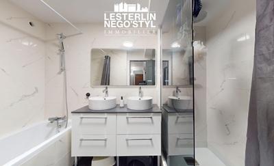 Appartement - 82 m² - 3 pièces