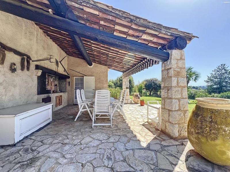 Villa - 180 m² - 5 pièces