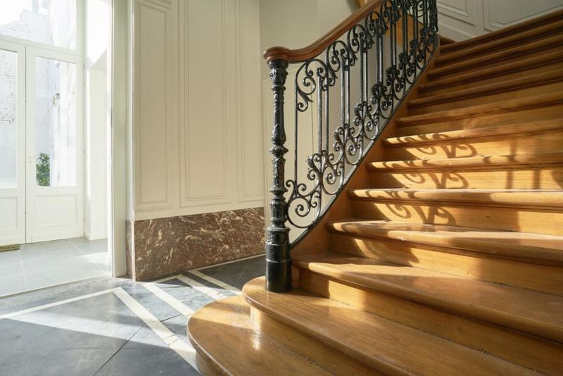 Maison - 233 m² - 11 pièces