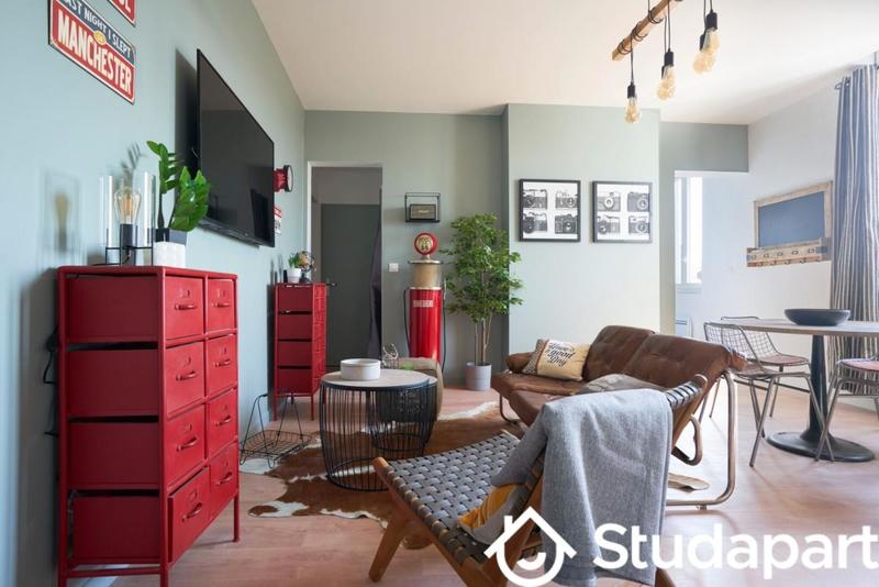 Chambre - 15 m² - 1 pièce