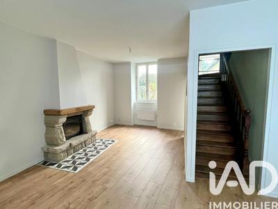 Maison de village - 140 m² - 8 pièces