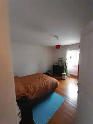 Appartement ancien - 99 m² - 4 pièces