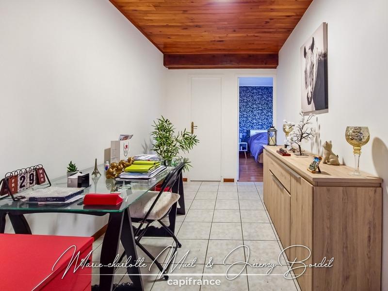 Maison - 111 m² - 4 pièces