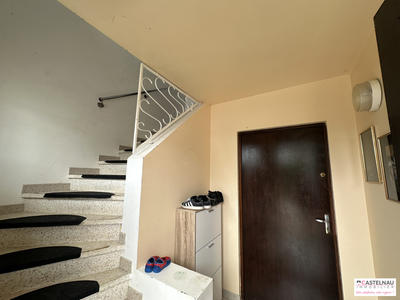 Maison traditionnelle - 240 m² - 8 pièces