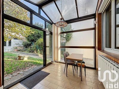 Maison - 80 m² - 5 pièces