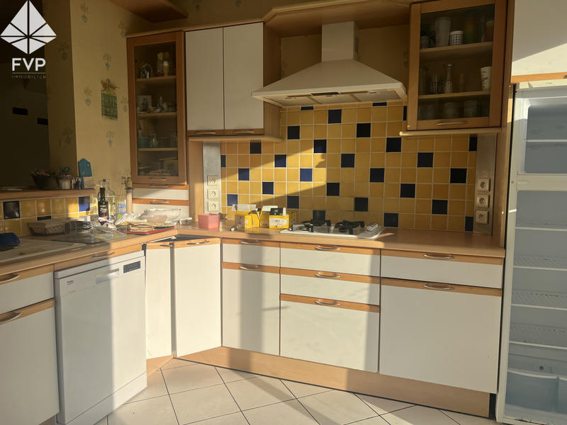 Maison de village - 316 m² - 11 pièces