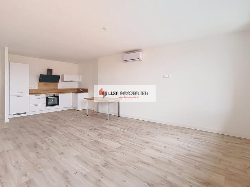 Appartement - 86 m² - 4 pièces