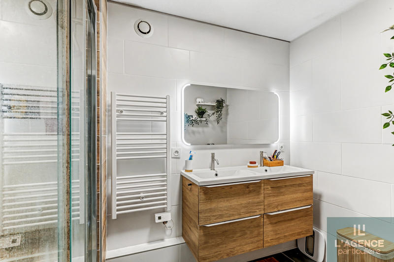 Appartement - 85 m² - 3 pièces