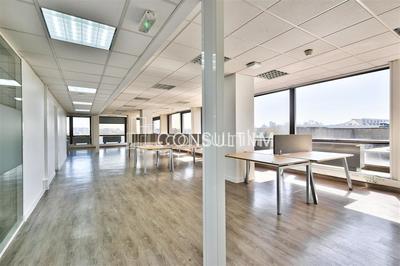 Bureau - 447 m²