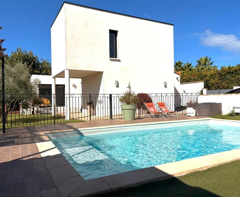 Villa - 167 m² - 7 pièces