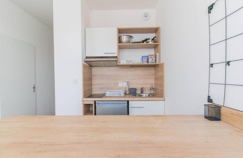 Chambre - 14 m² - 1 pièce