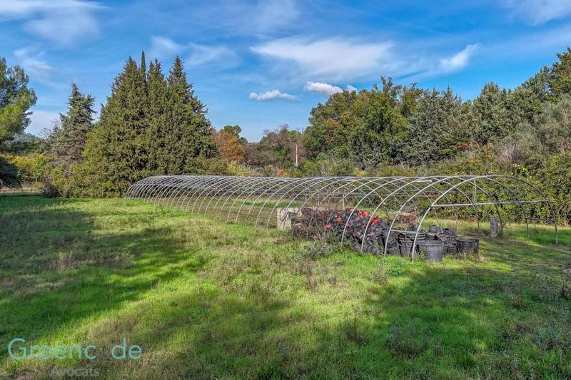 Villa - 215 m² - 10 pièces