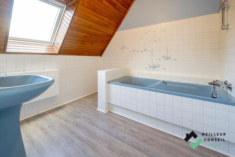 Maison traditionnelle - 109 m² - 5 pièces