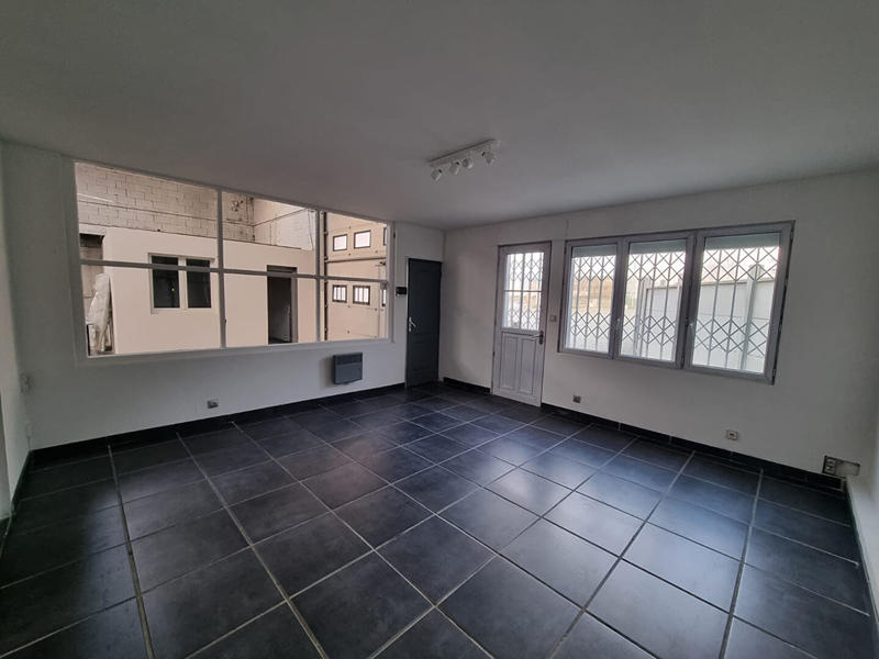 Local d'activité / Entrepôt - 400 m²