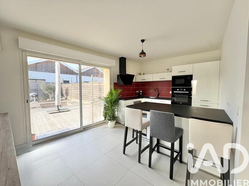 Maison - 107 m² - 5 pièces