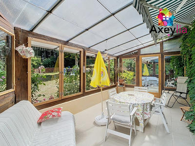 Maison - 101 m² - 3 pièces