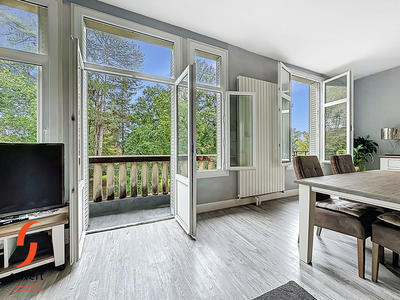 Appartement - 101 m² - 4 pièces