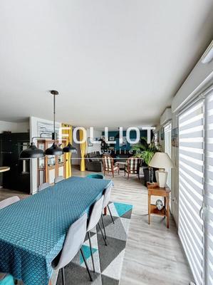 Appartement - 94 m² - 3 pièces