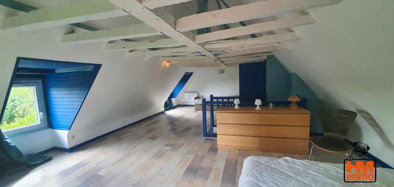 Maison - 215 m² - 7 pièces