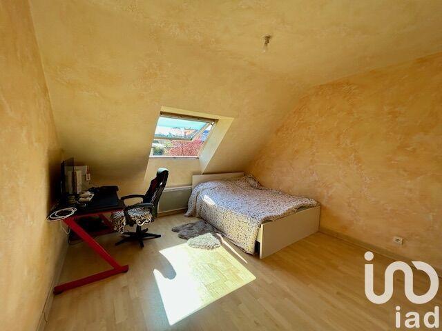 Maison - 137 m² - 7 pièces