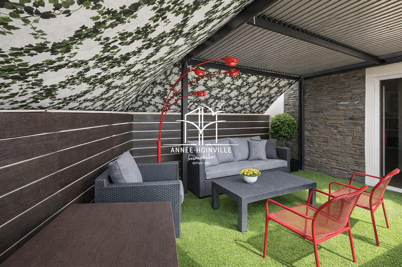 Fonds de commerce - Local commercial - 168 m²