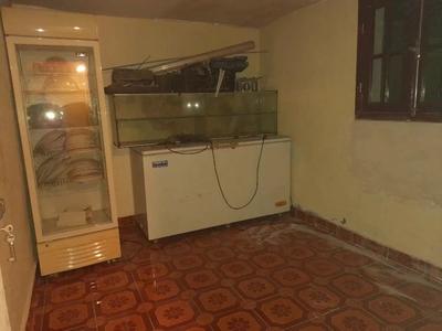 Entrepôt - 90 m² - 5 pièces