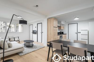 Chambre - 10 m² - 1 pièce