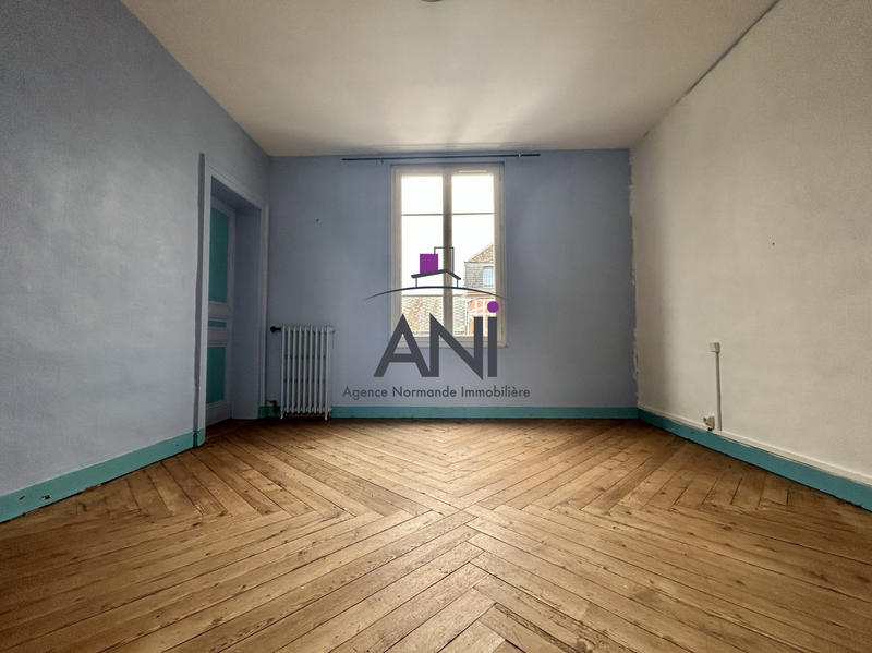 Maison - 270 m² - 11 pièces