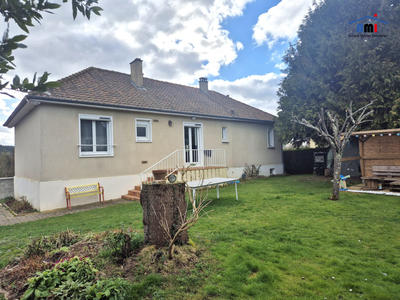 Maison - 90 m² - 4 pièces