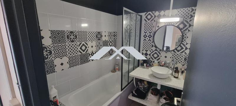 Maison - 70 m² - 4 pièces