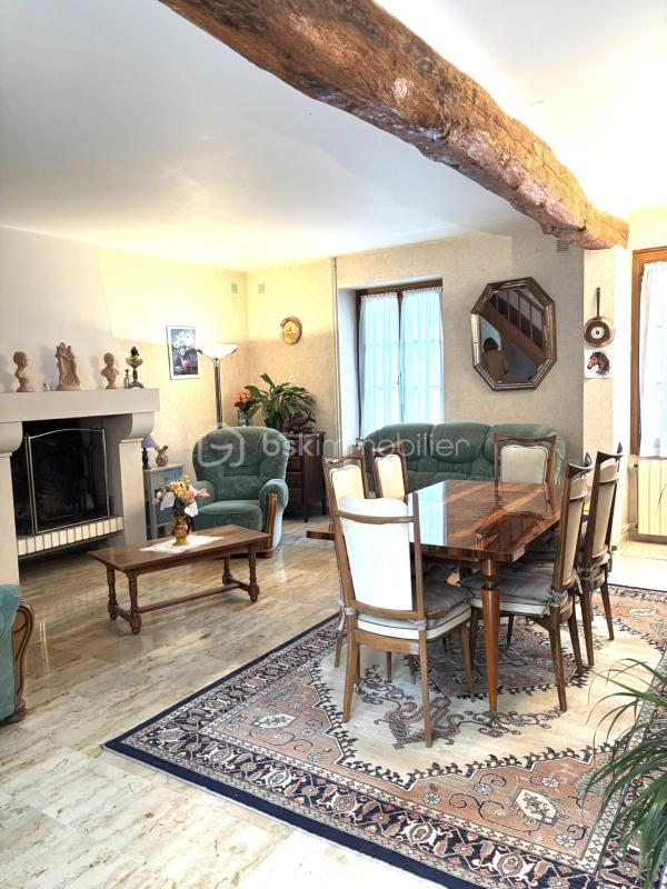 Maison de bourg - 85 m² - 4 pièces
