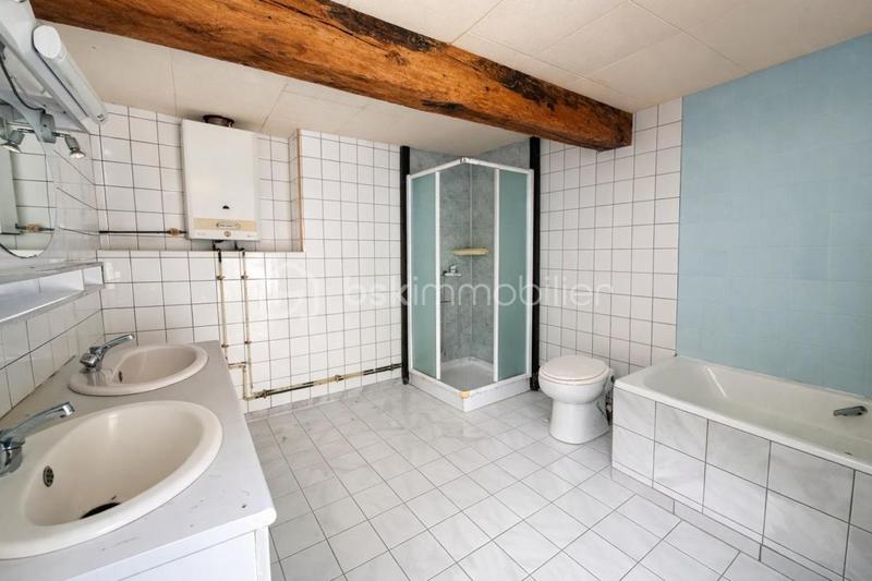 Maison de village - 110 m² - 5 pièces