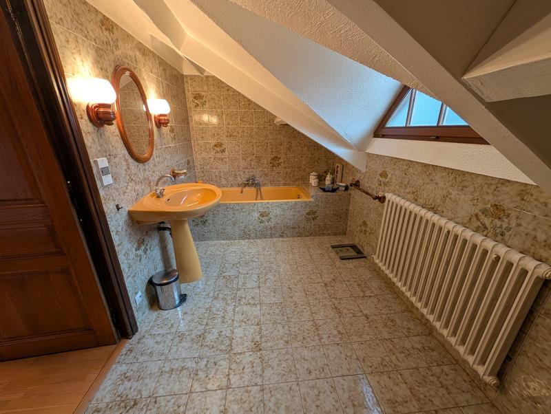 Maison - 141 m² - 6 pièces