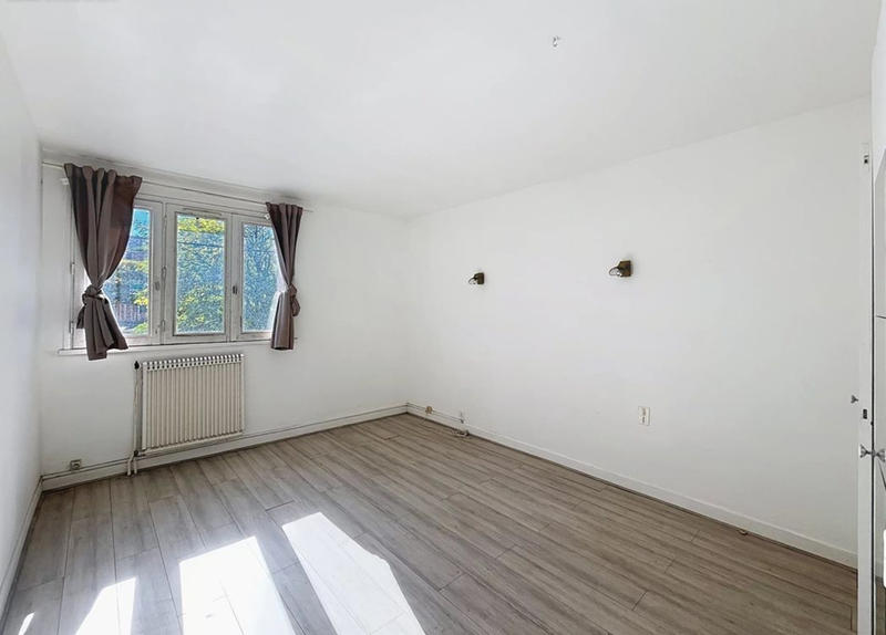 Appartement - 110 m² - 5 pièces