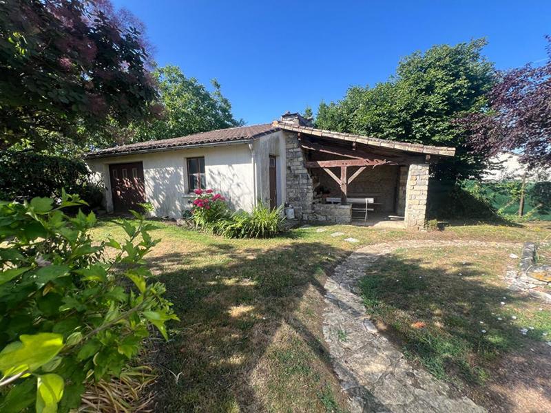 Maison - 96 m² - 5 pièces