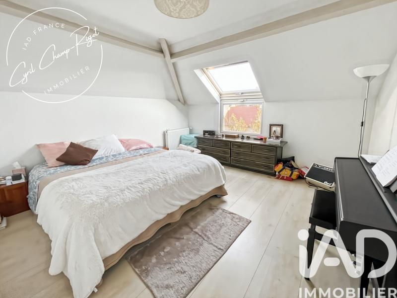 Maison - 155 m² - 6 pièces