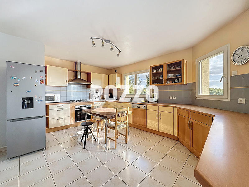 Maison - 150 m² - 9 pièces