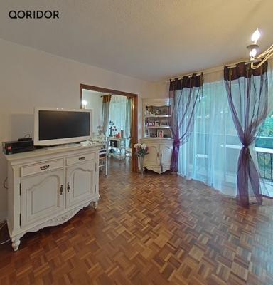 Appartement - 100 m² - 5 pièces