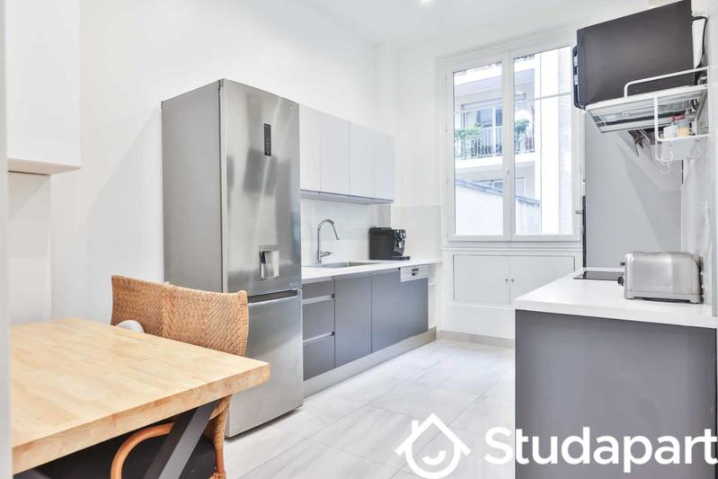 Appartement - 196 m² - 5 pièces