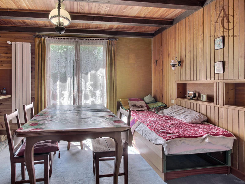 Châlet - 223 m² - 8 pièces